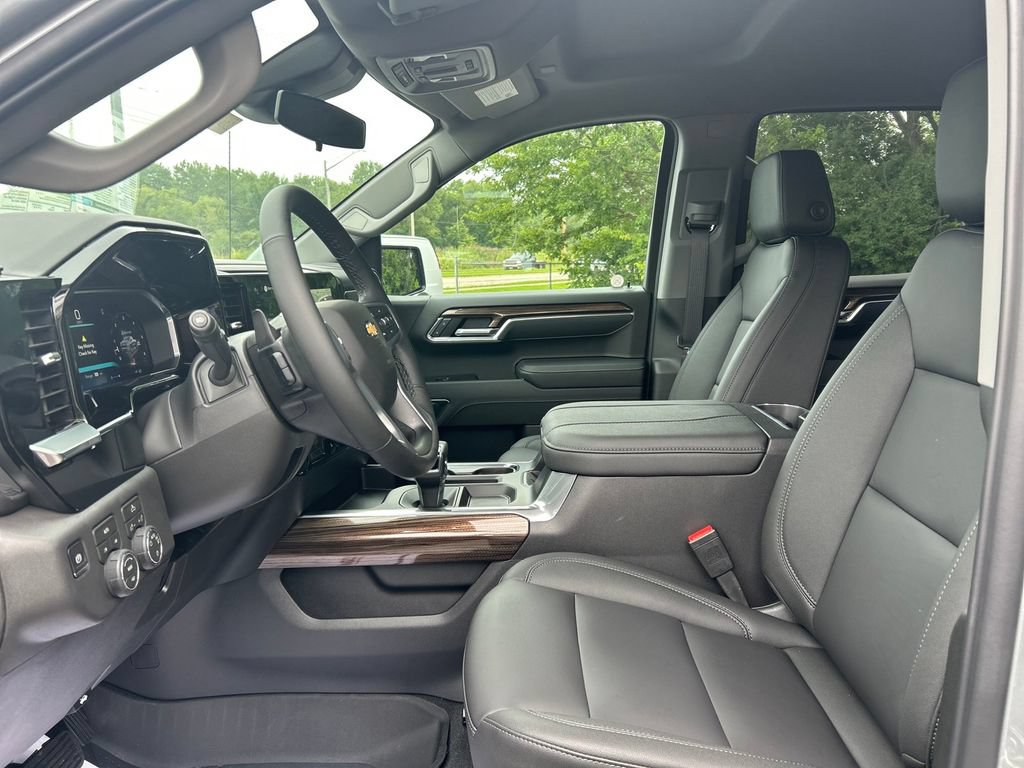 2026 Chevrolet Silverado 1500 LT - Photo 31