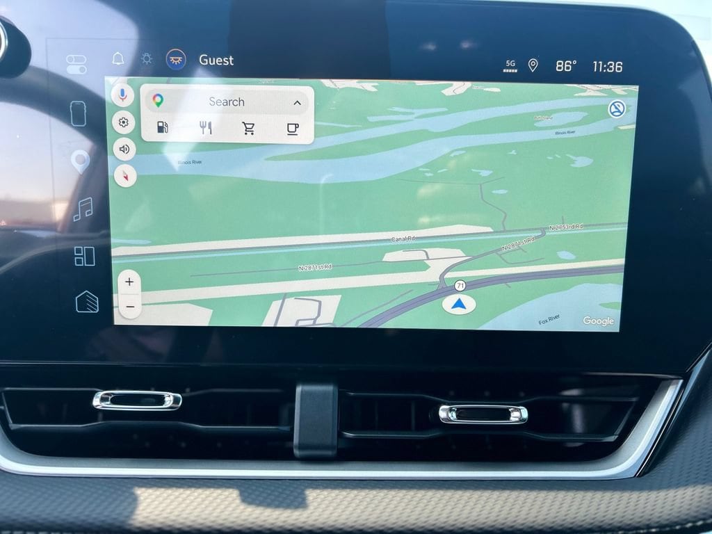 2027 Chevrolet Equinox LT - Photo 15