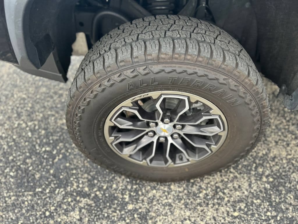 2021 Chevrolet Colorado ZR2 - Photo 32