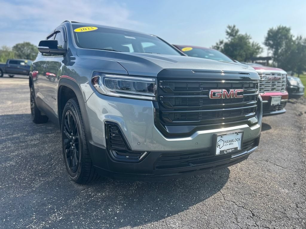 2023 GMC Acadia