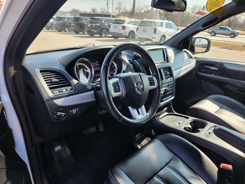 Used 2017 Dodge Grand Caravan GT Van