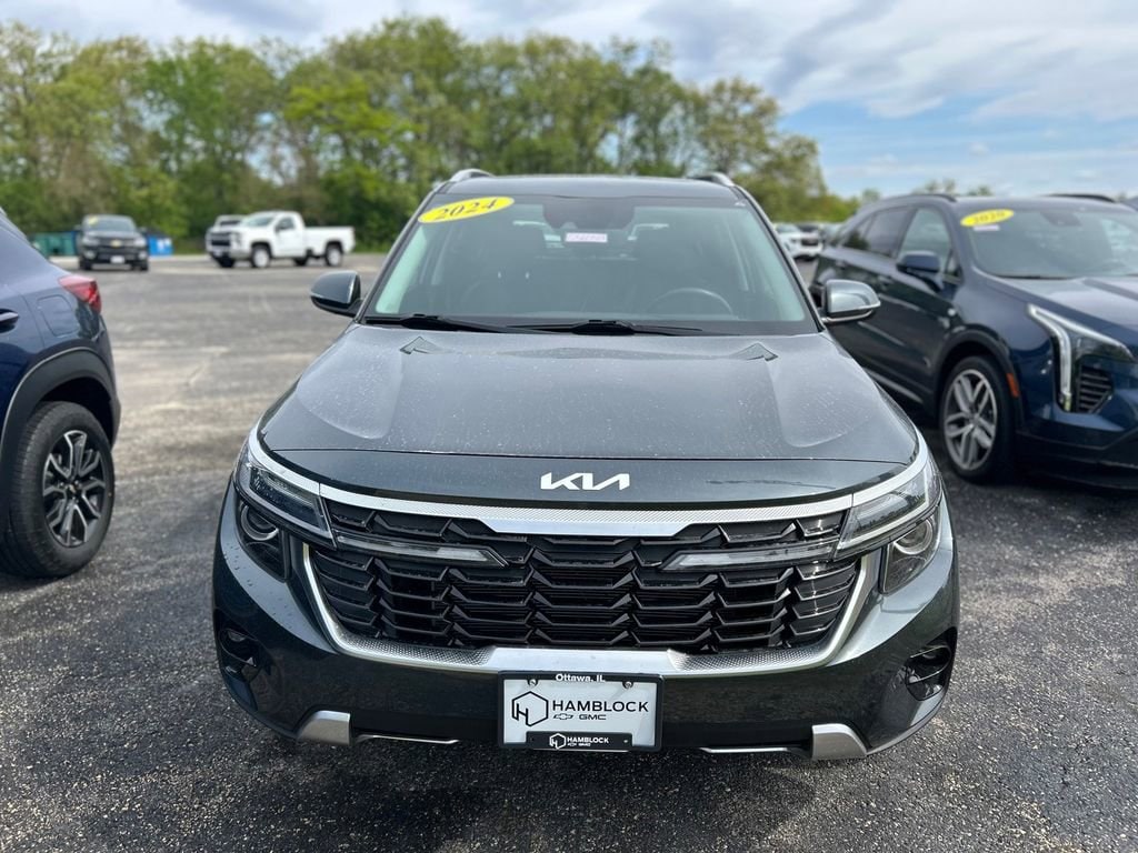 Used 2024 Kia Seltos EX SUV