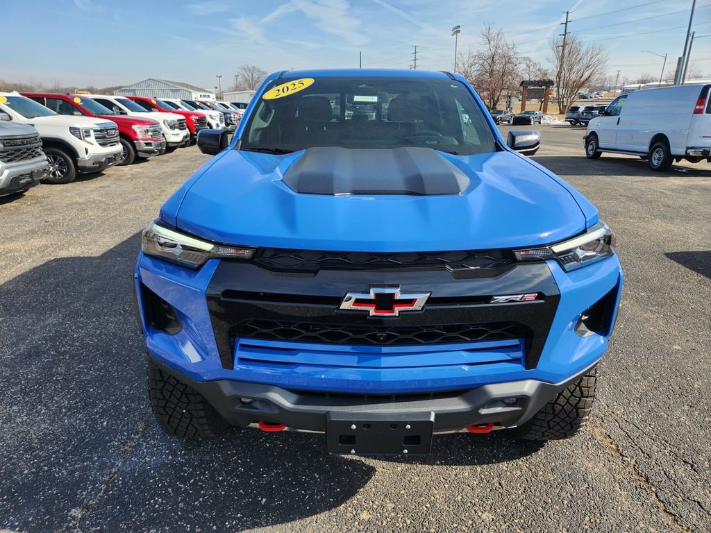 Used 2025 Chevrolet Colorado ZR2 Truck