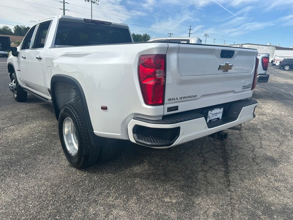 Used 2022 Chevrolet Silverado 3500 HD High Country DRW Truck