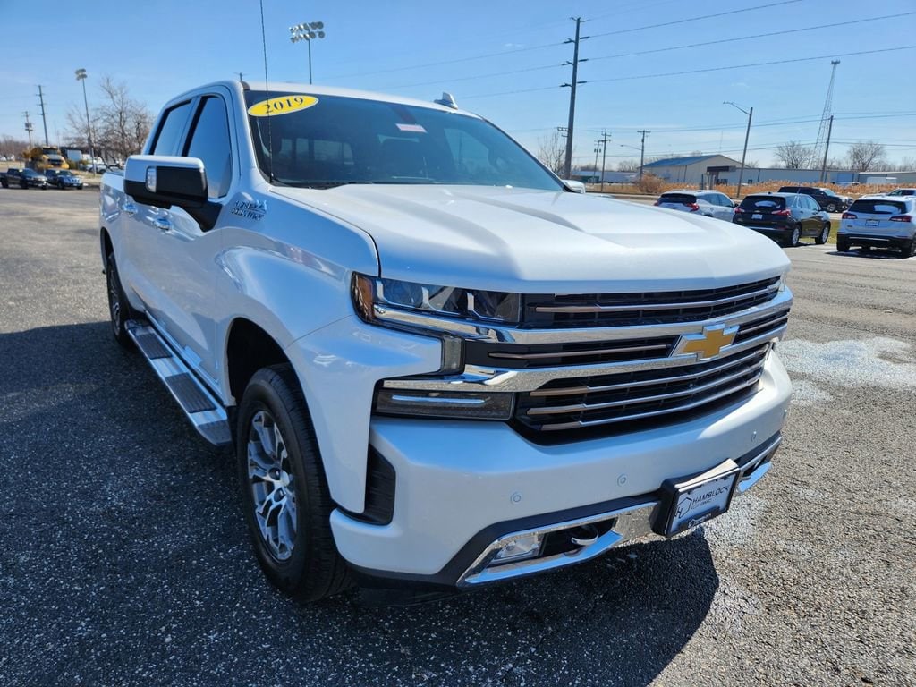 2019 Chevrolet Silverado 1500 High Country 4X4 Crew Cab Short Box's photo