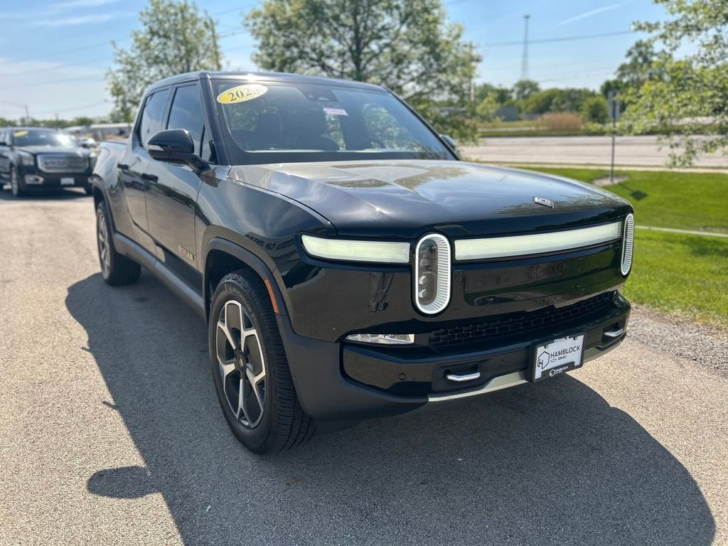 2023 Rivian R1T Adventure Quad-Motor Large Pack's photo