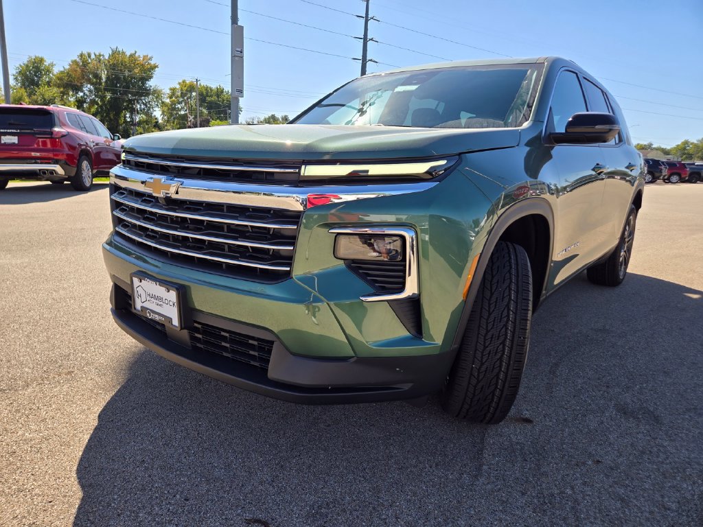 New 2027 Chevrolet Traverse LT SUV