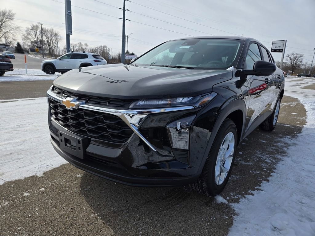 New 2026 Chevrolet Trax LS SUV
