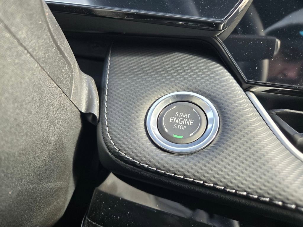 2026 Chevrolet Equinox LT - Photo 14