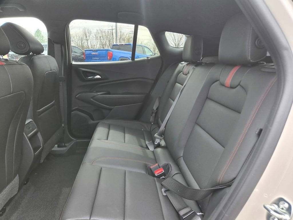 2026 Chevrolet Trax RS - Photo 12