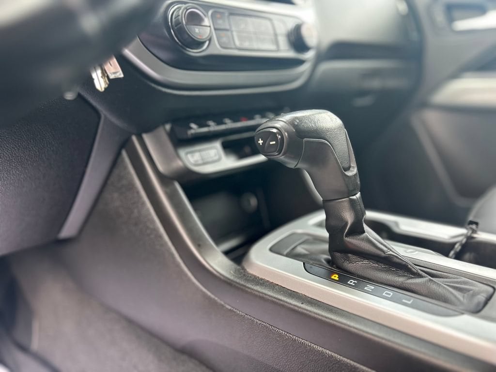 2021 Chevrolet Colorado ZR2 - Photo 9