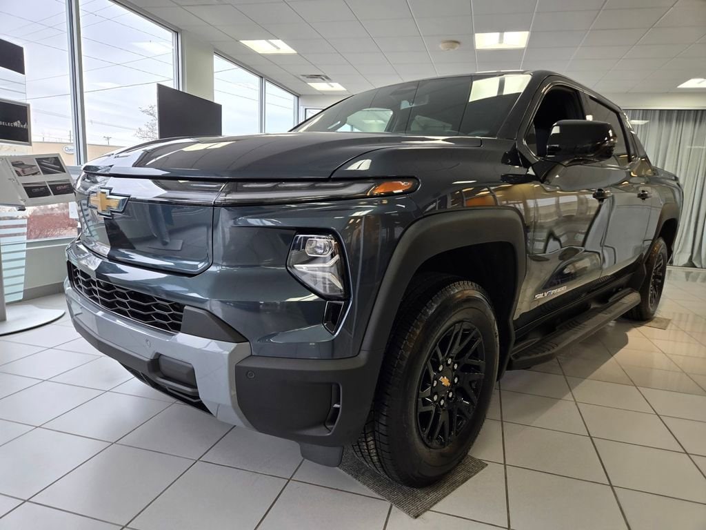New 2026 Chevrolet Silverado EV LT w/3LT Truck Crew Cab