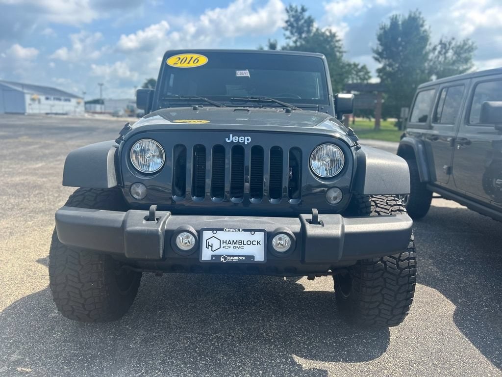 Used 2016 Jeep Wrangler Unlimited Sport SUV