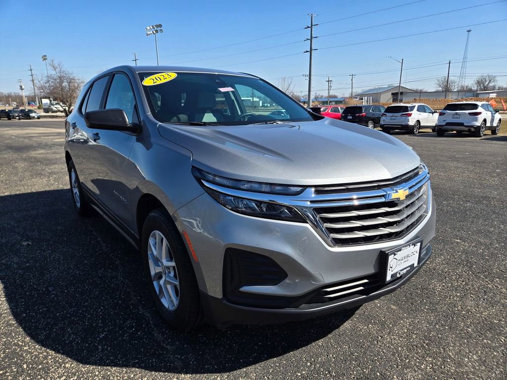 2023 Chevrolet Equinox LS