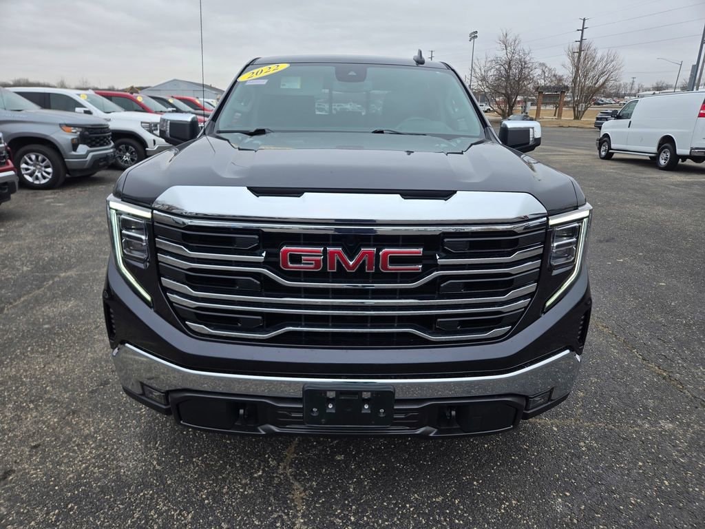 Used 2022 GMC Sierra 1500 SLT Truck