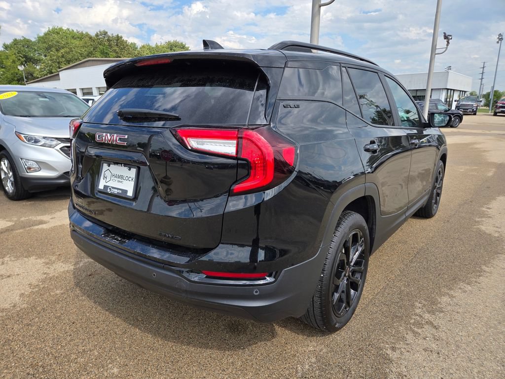 Used 2022 GMC Terrain SLE SUV