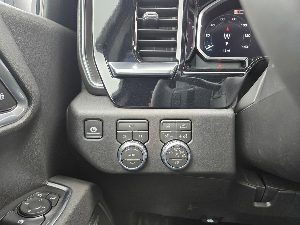 2026 GMC Sierra 1500 Elevation - Photo 13