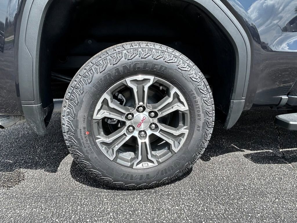2026 GMC Sierra 1500 SLE - Photo 27