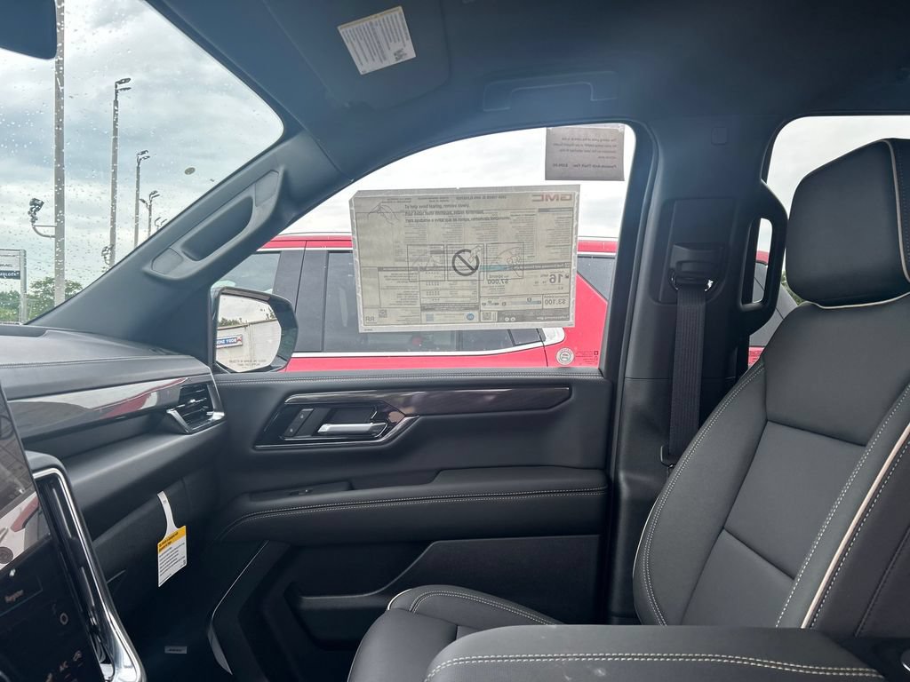 2026 GMC Yukon XL Elevation - Photo 13