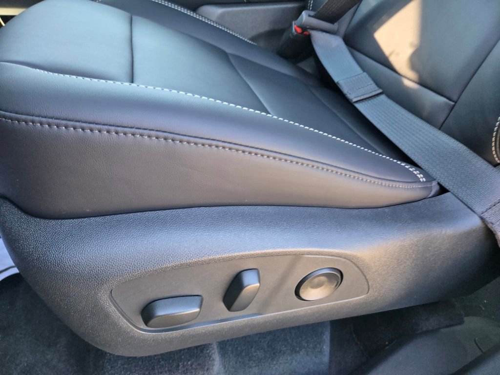 2026 GMC Acadia Elevation - Photo 20