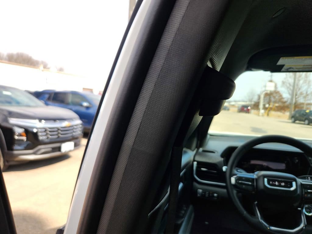 2026 GMC Terrain AT4 - Photo 22