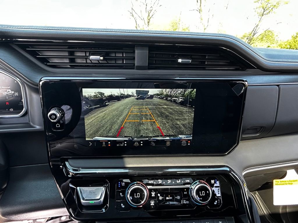 2026 GMC Sierra 1500 AT4X - Photo 10