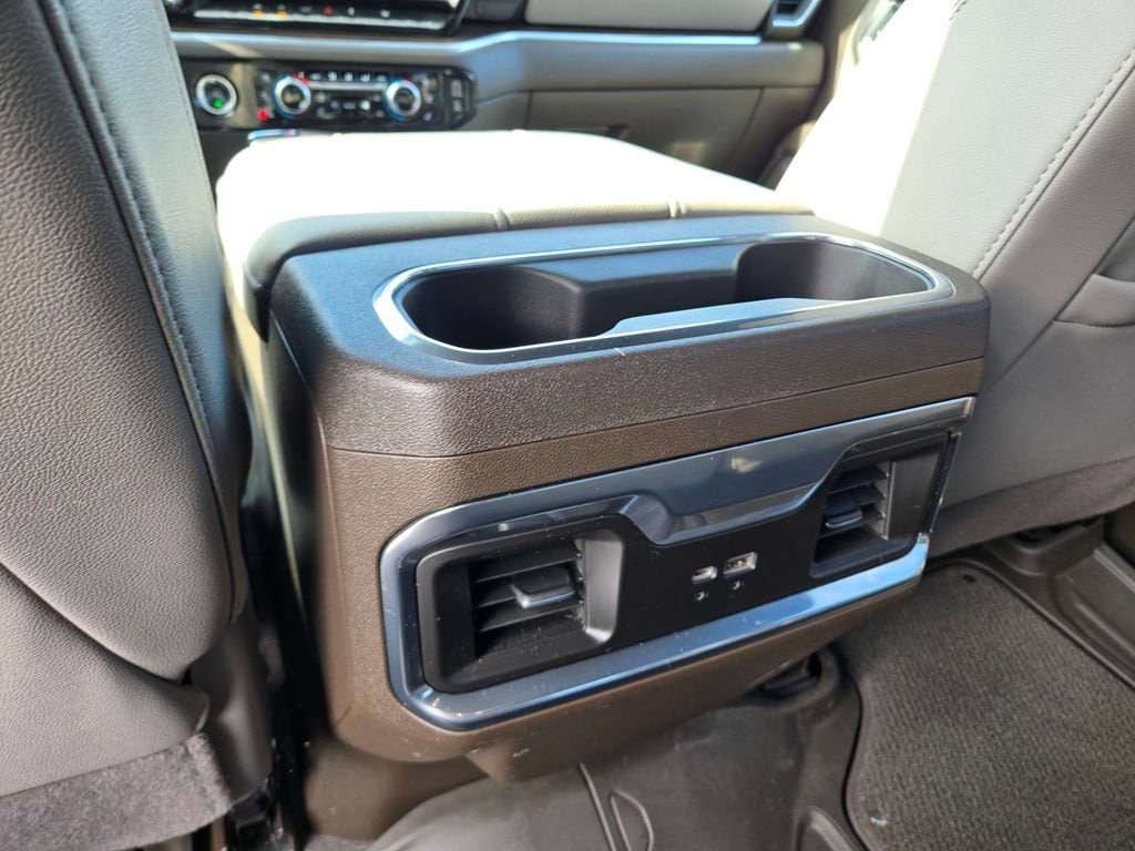 2023 GMC Sierra 1500 SLT - Photo 30