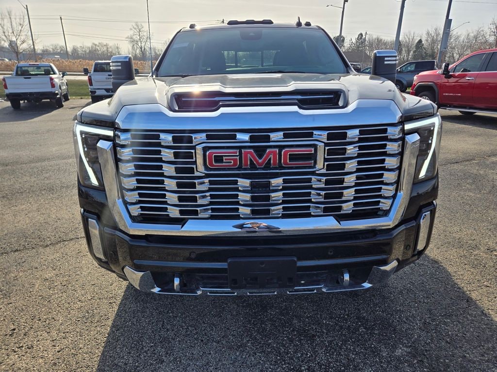 Used 2025 GMC Sierra 2500 HD Denali Truck