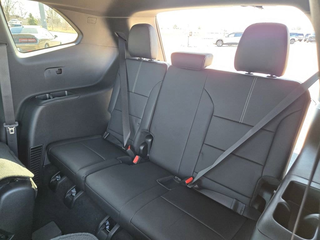 2026 GMC Acadia Elevation - Photo 25