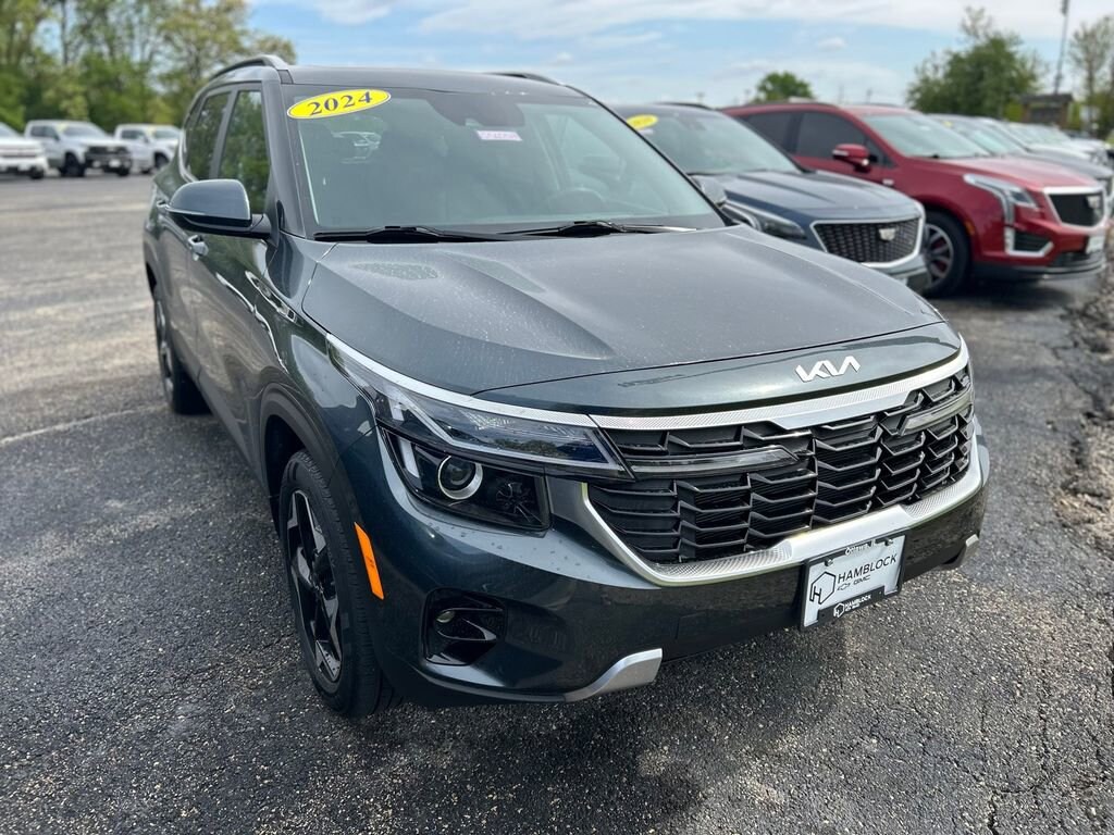 Used 2024 Kia Seltos EX SUV