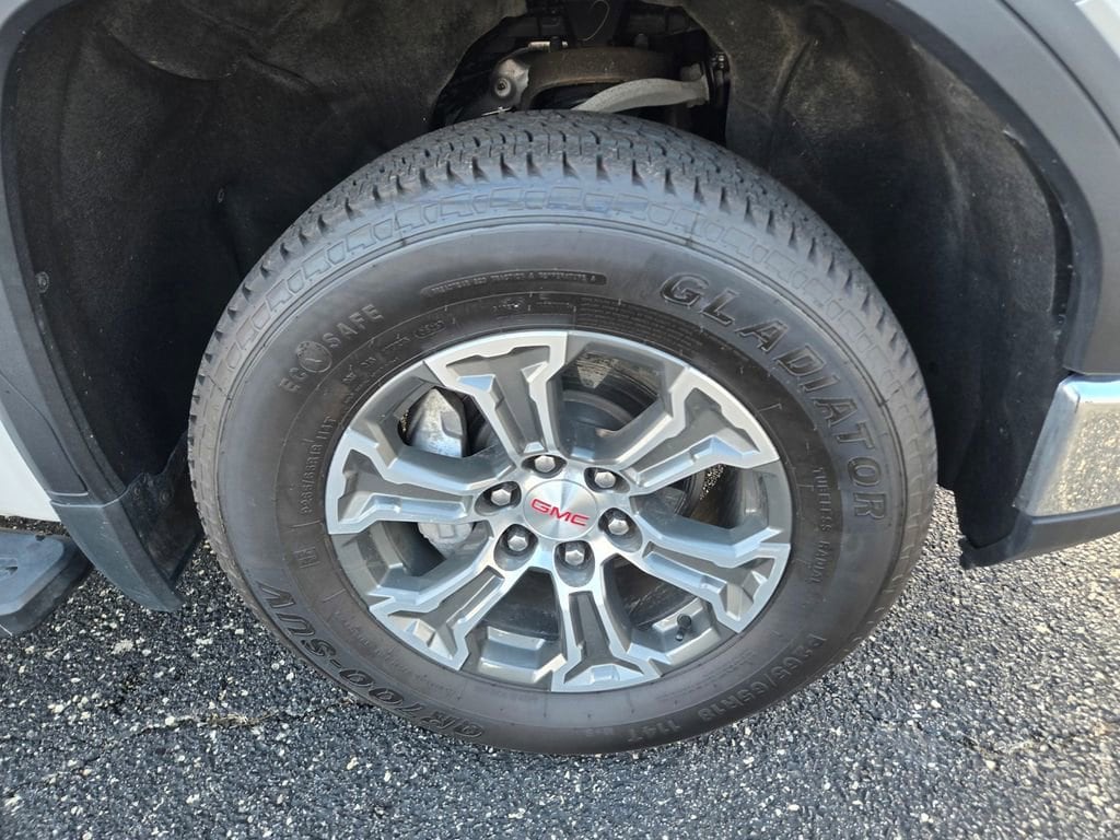 2023 GMC Sierra 1500 SLT - Photo 42