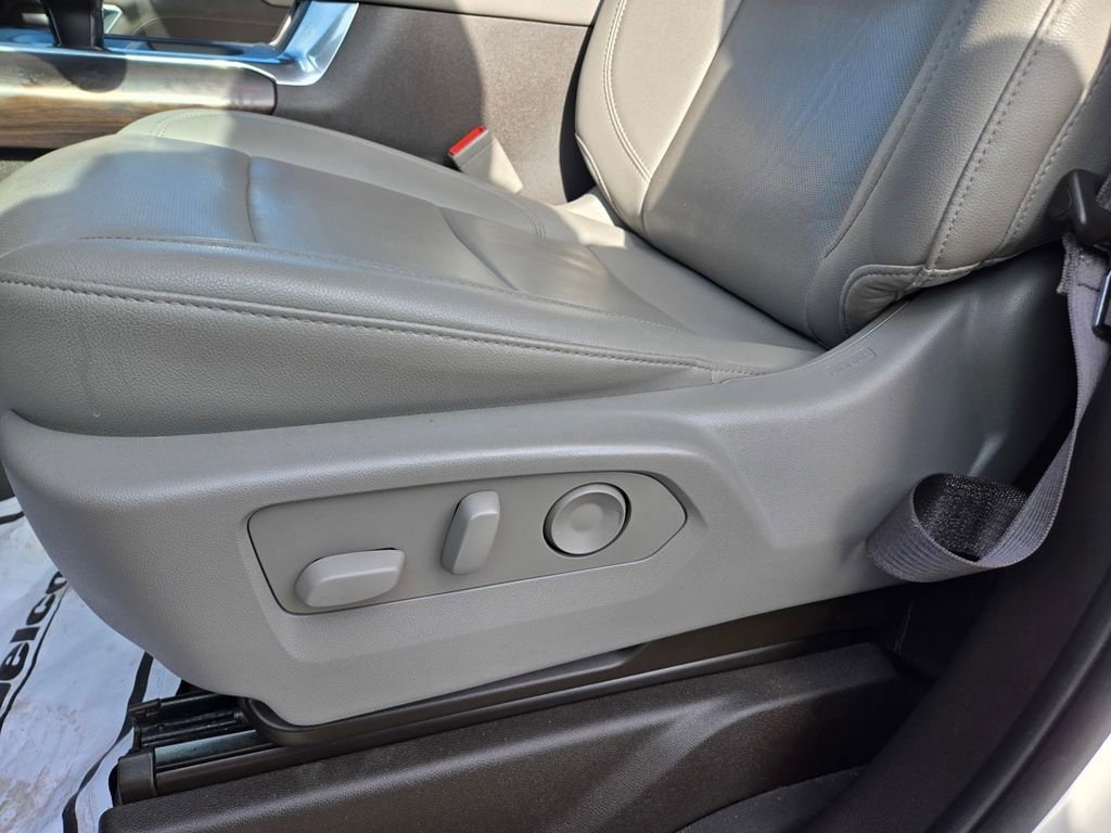 2023 GMC Sierra 1500 SLT - Photo 26