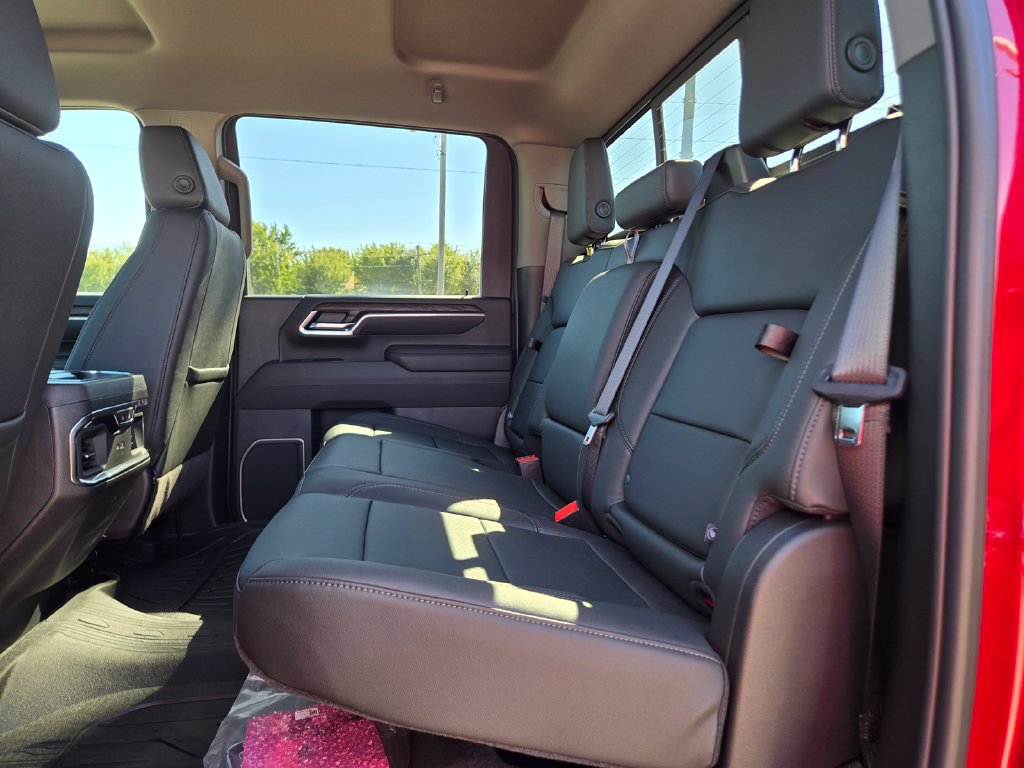 2026 GMC Sierra 2500HD SLT - Photo 18