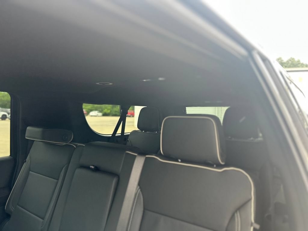 2026 GMC Yukon XL Elevation - Photo 32