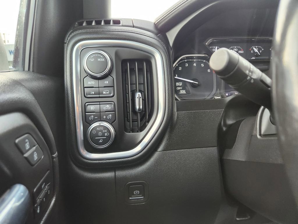 2021 GMC Sierra 1500 SLT - Photo 21