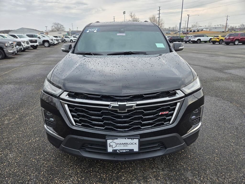 Used 2023 Chevrolet Traverse RS SUV