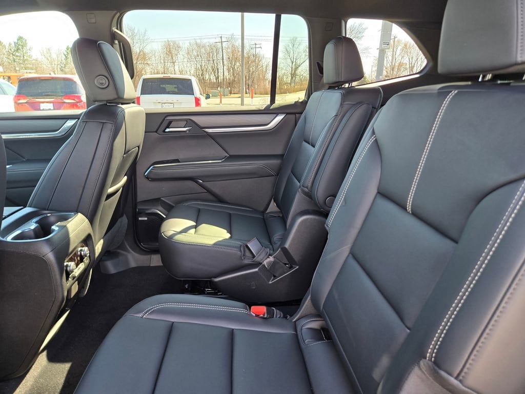 2026 GMC Acadia Elevation - Photo 21
