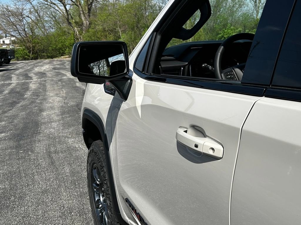 2026 GMC Sierra 1500 AT4X - Photo 30