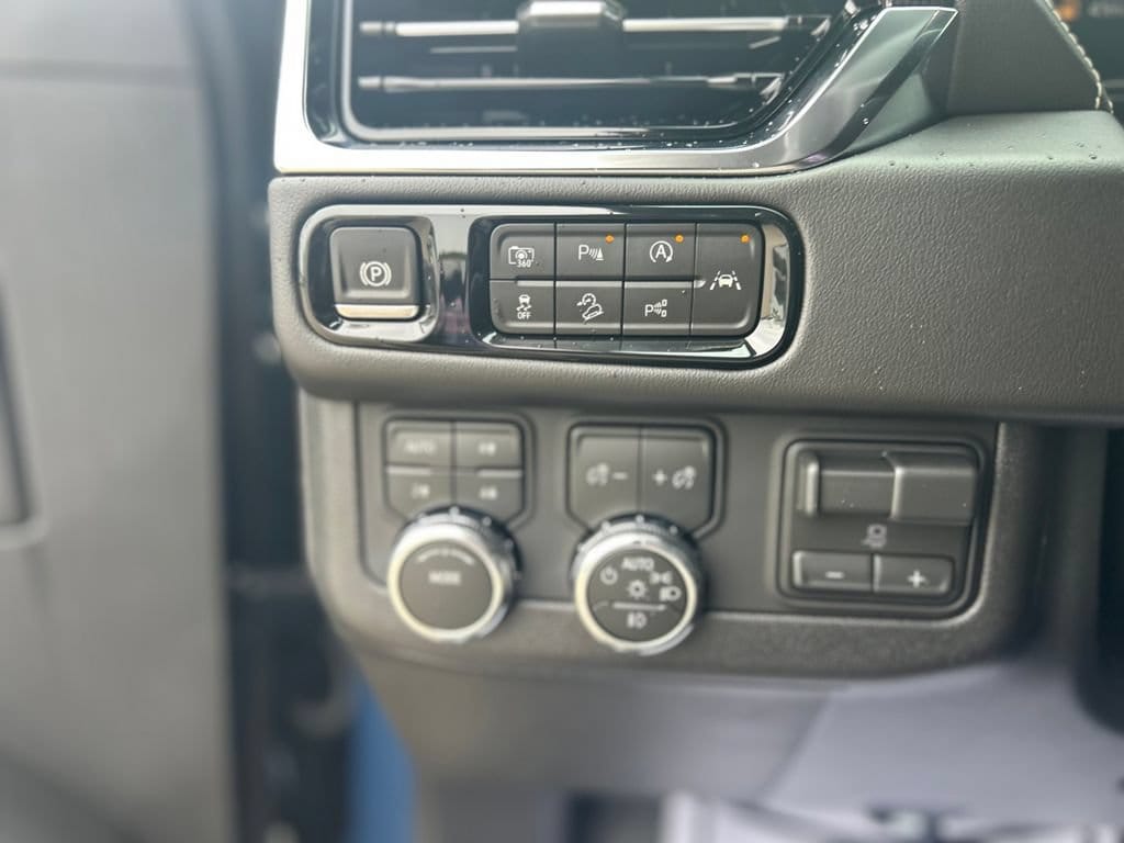 2026 GMC Yukon XL Elevation - Photo 27