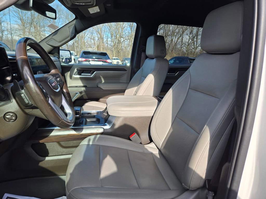 2023 GMC Sierra 1500 SLT - Photo 25
