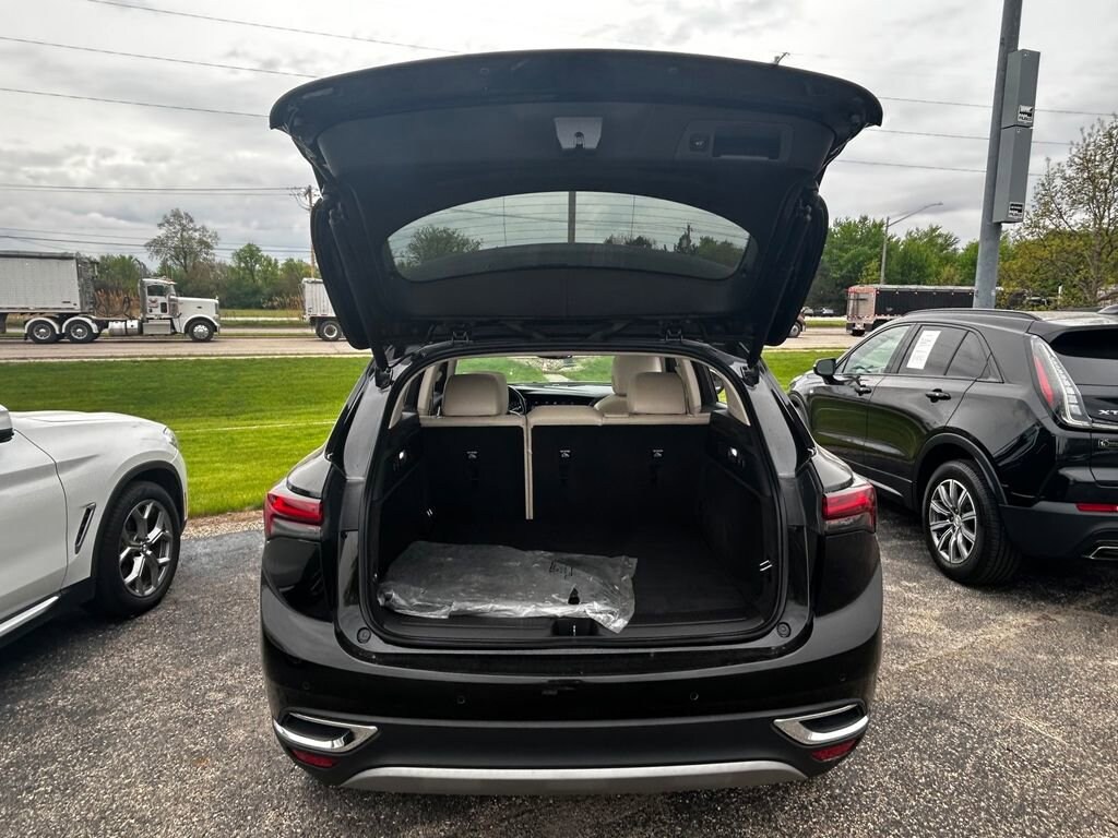 Used 2022 Buick Envision Essence SUV