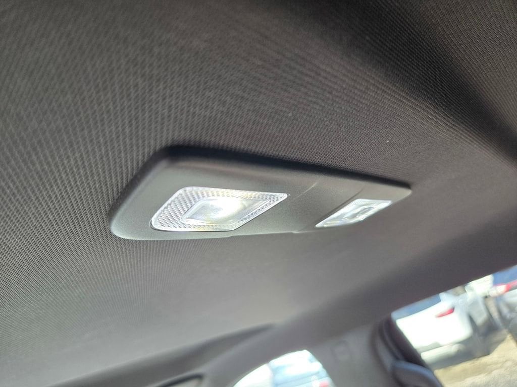 2023 GMC Sierra 1500 SLT - Photo 32
