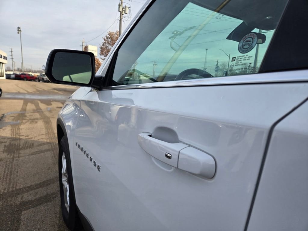 2019 Chevrolet Traverse 1LT - Photo 38