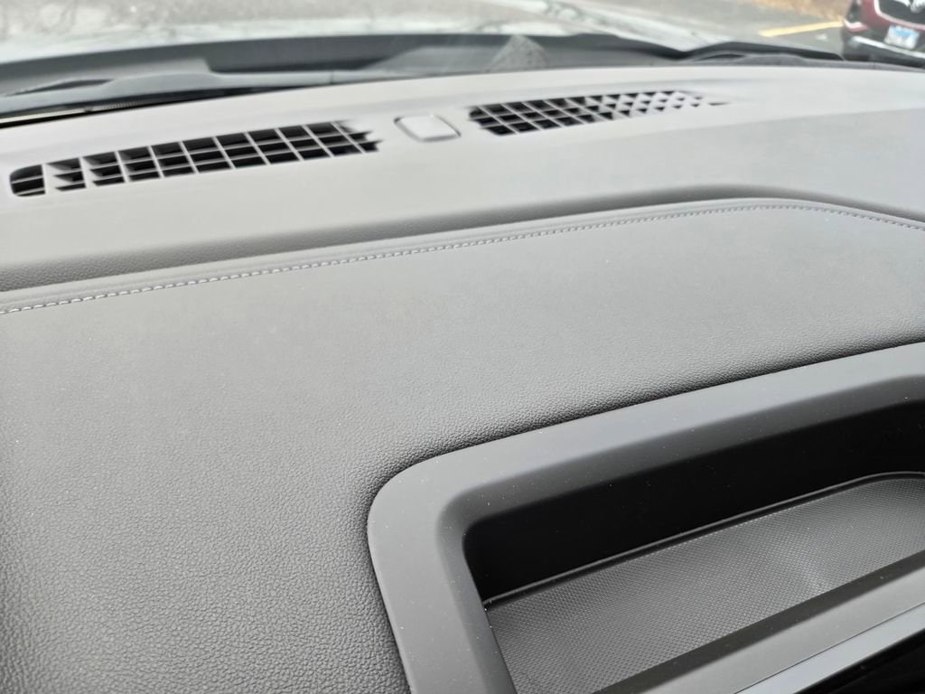 2026 GMC Sierra 1500 SLE - Photo 6