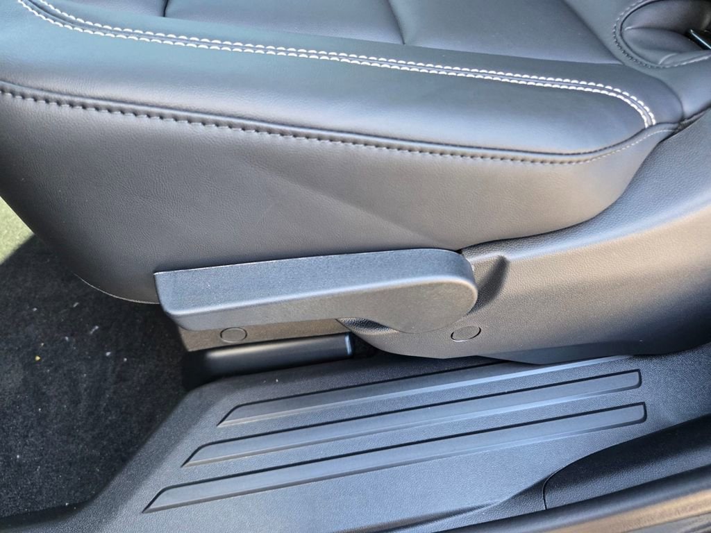 2026 GMC Acadia Elevation - Photo 24