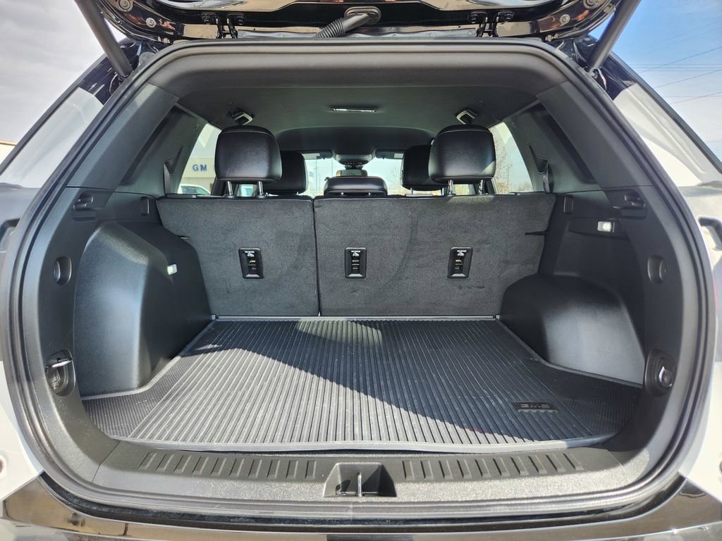 2026 GMC Terrain AT4 - Photo 24
