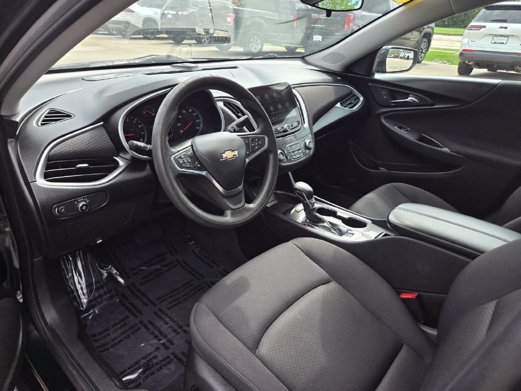 Used 2023 Chevrolet Malibu LT Car