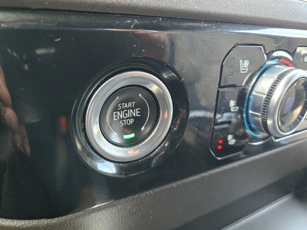 2023 GMC Sierra 1500 SLT - Photo 22