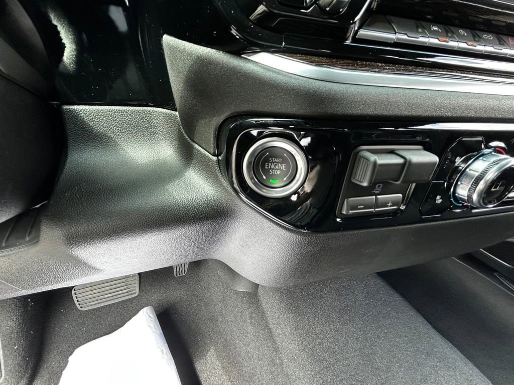 2026 GMC Sierra 1500 SLE - Photo 13