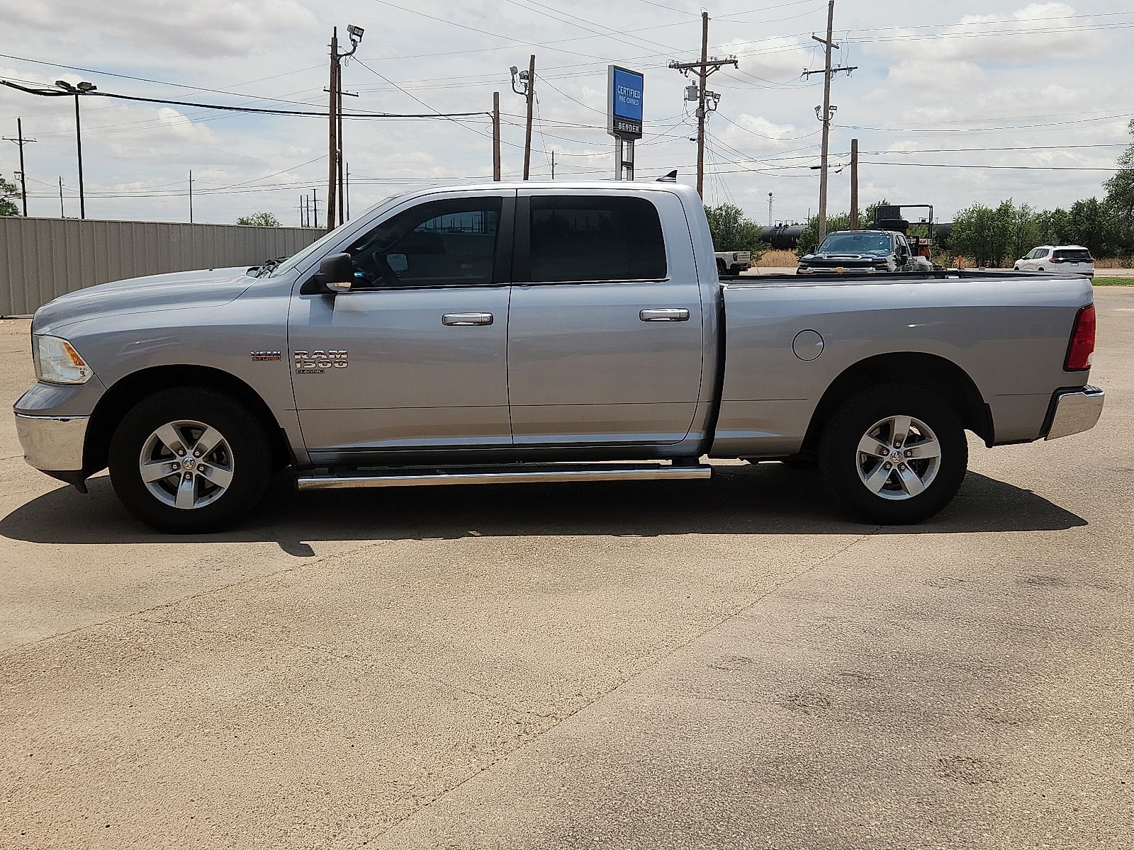 Used 2020 RAM Ram 1500 Classic SLT with VIN 1C6RR6TT9LS136777 for sale in Clovis, NM
